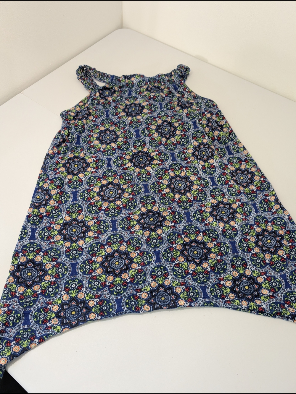 New Directions Blue Floral Medallion Print Sleeveless Tank